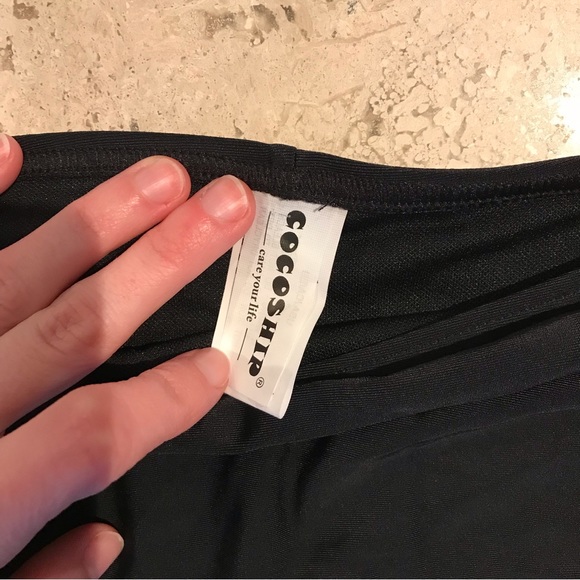 BRAND NEW High Waisted Swimsuit Bottoms size 14 COCOSHIP brand - Picture 5 of 7